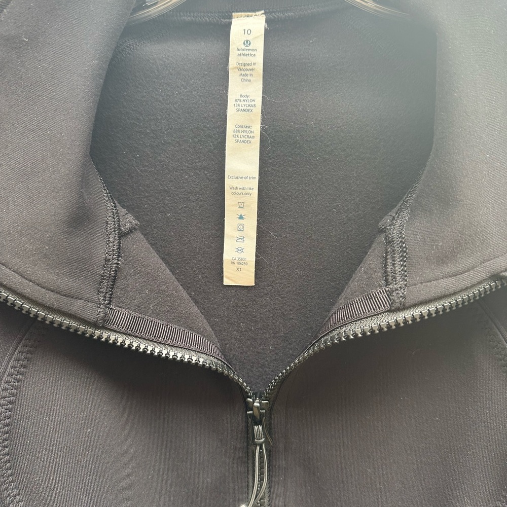lululemon athletica Black Jacket - Picture 6 of 11
